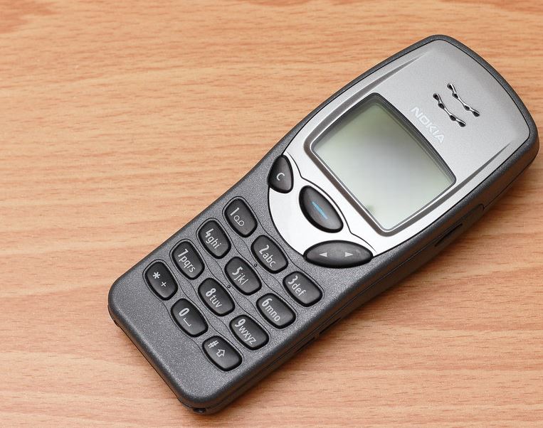 Nokia-3210